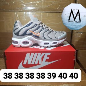 Nike TN Irisada