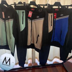 Nike Tech
