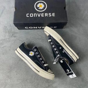 Zapatillas de lona Converse 1970s PEACE con margaritas