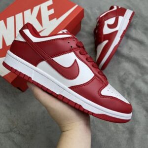 Nike Dunk SP "University Red"