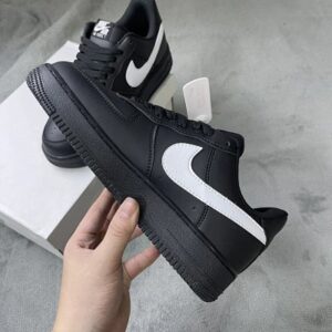 Air Force 1 negra