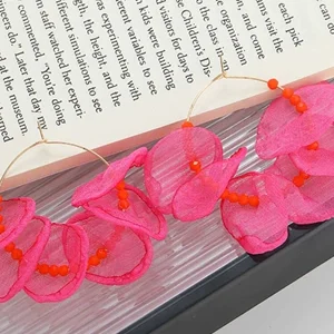 Pendientes de flores retro