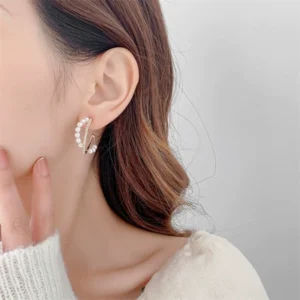 Pendientes de perla y cristal de diseño geométrico