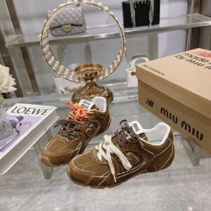 MiuMiu x New Balance NB530