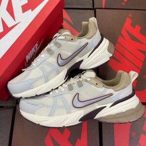 Nike V2K Run Suela combinada varios colores disponibles
