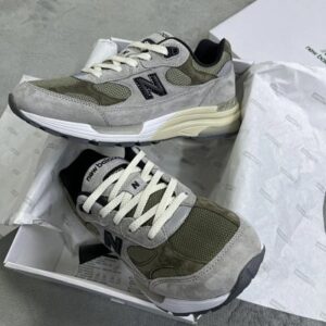 JJJJound x New Balance NB 990 V3, versión retro de colaboración