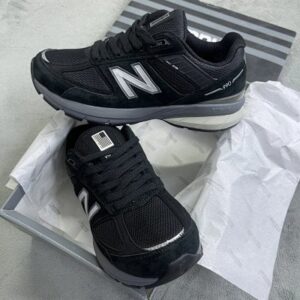 (New Balance NB 990 V5)