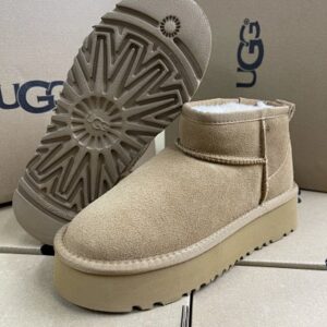 Liquidación Bota UGG talla 35