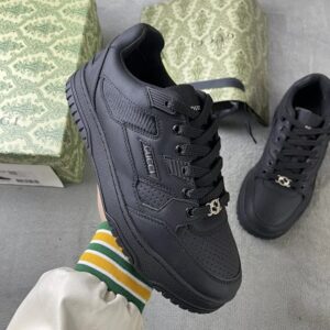 zapatillas bajas GUCCI de cuero talla 41
