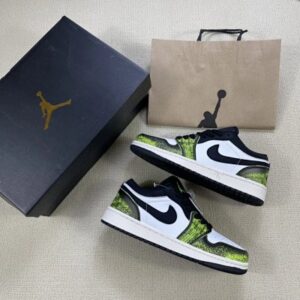 Zapatillas Jordan 1 Low AJ1 SE blanco negro verde