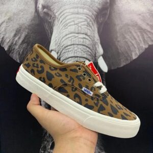 Vans con estampado de leopardo