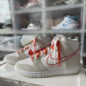 Nike Dunk High "Primera Uso" color crema