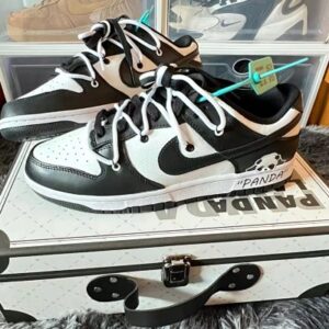 Nike Dunk Low desestructurados PANDA
