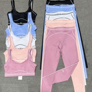 Conjunto deportivo ALO Yoga